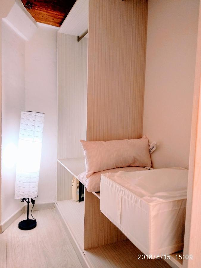 Apartamento Valencian Dreams Of The Proletariat