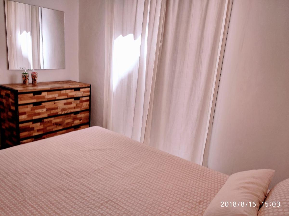 Valencian Dreams Of The Proletariat Apartamento