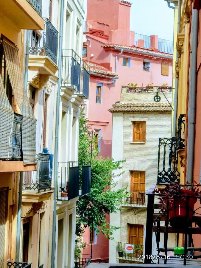 Apartamento Valencian Dreams Of The Proletariat *