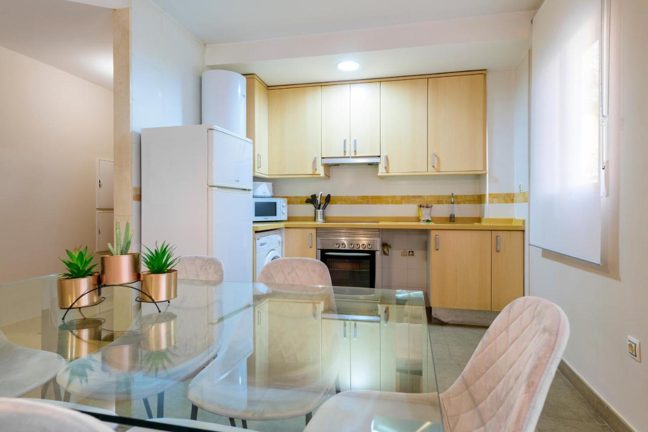 Balmes Market Mid-term Apartment Valencia