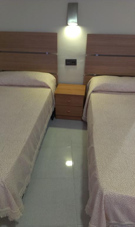 Hostal Bisbal Only Adults No Ac * Valencia