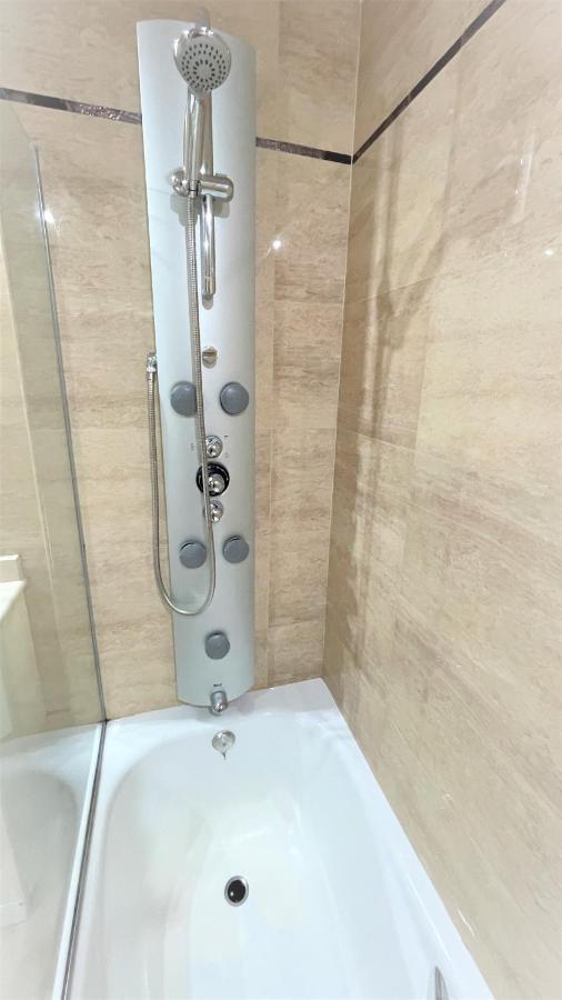 Apartment Luxury A40-13 With Terrace And Sea Views
