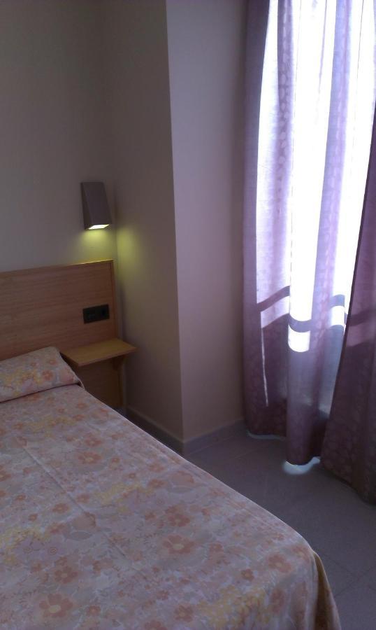 Guest house Hostal Bisbal Only Adults No Ac