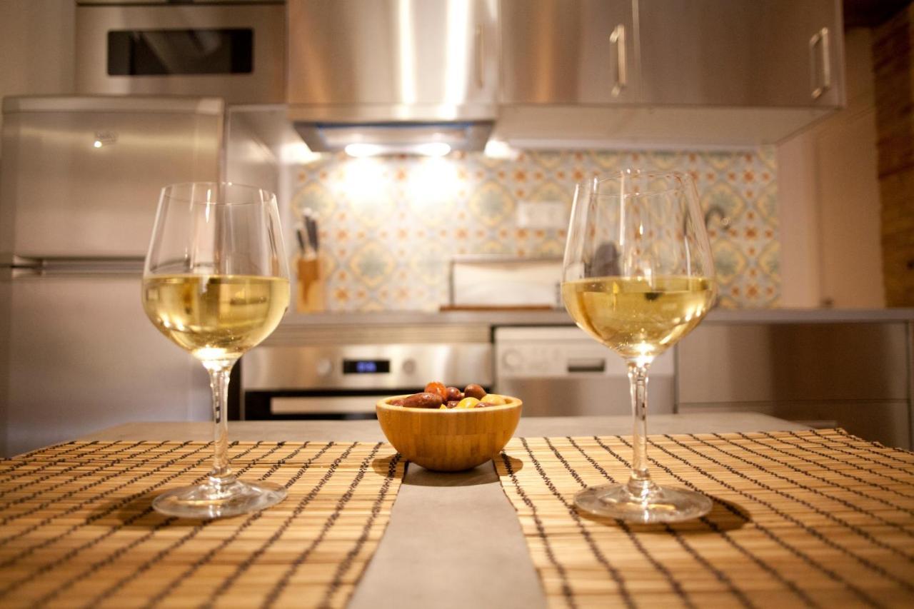 Authentic Charming Apartment/wifi/air Conditioning *