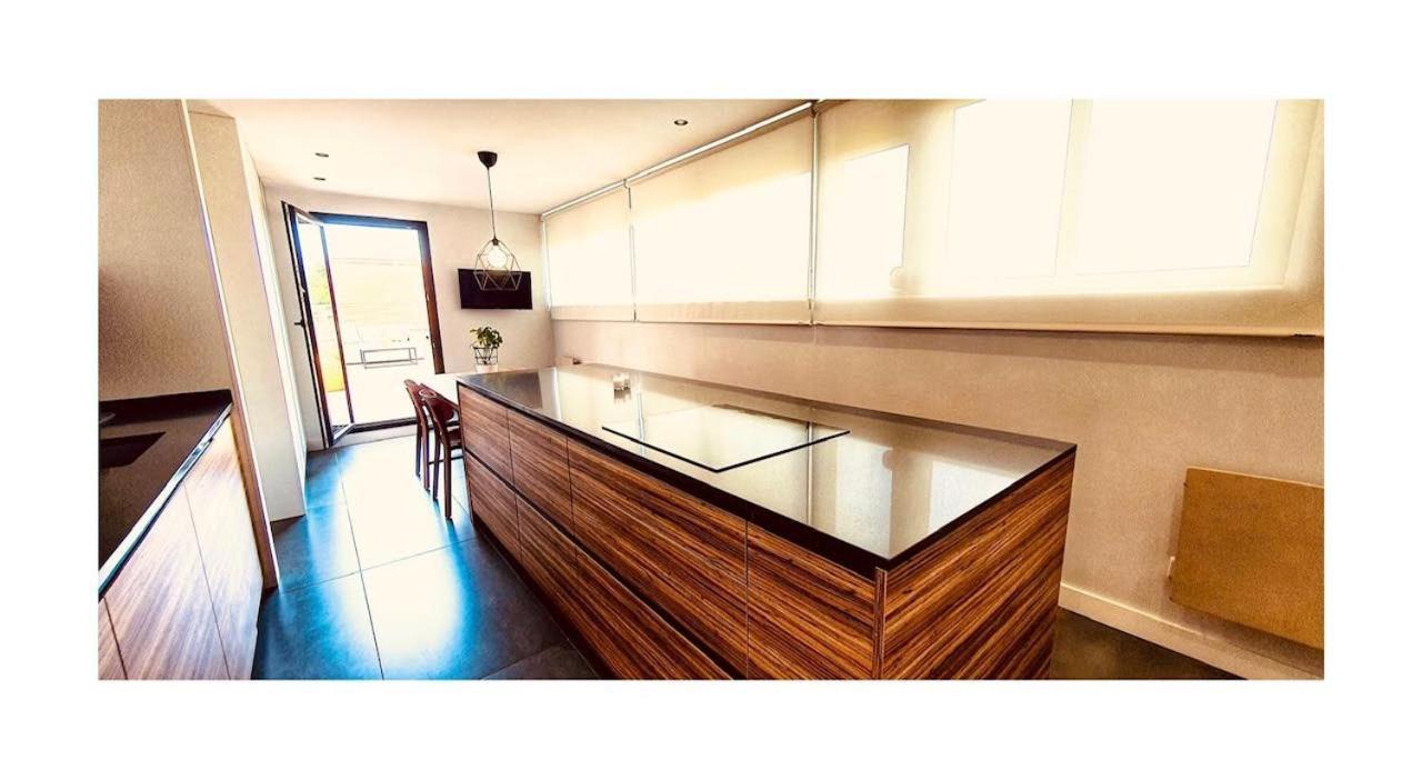 Apartamento Lovely Penthouse With Pool *