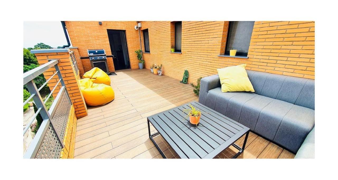 Lovely Penthouse With Pool Valencia