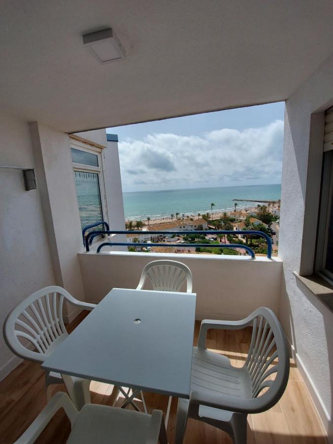 En Playa Puig Apartamento