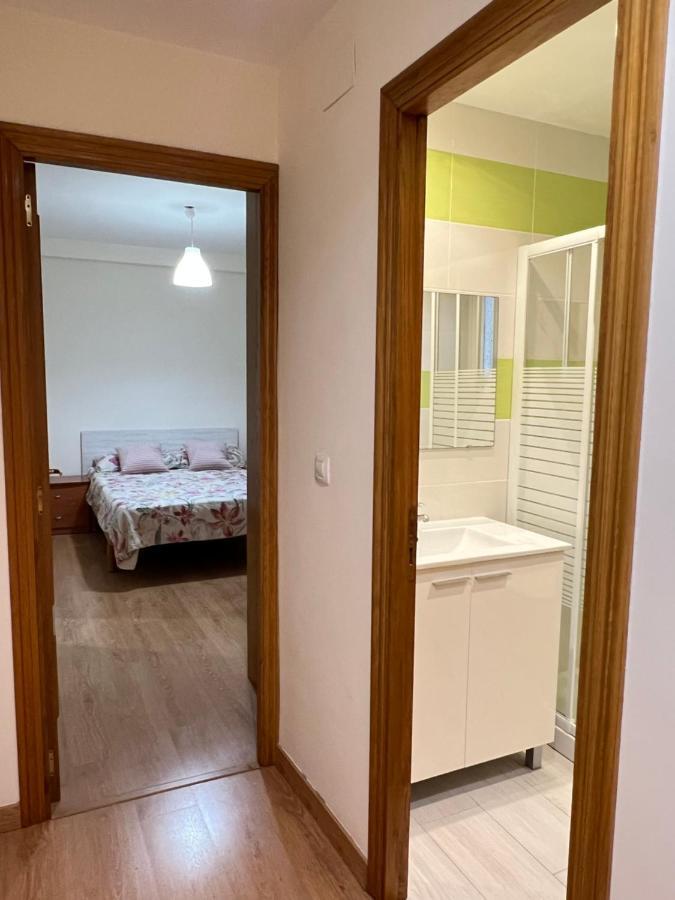 Habitación en casa particular Con Bano Privado- En Casa Familiar Beatriz