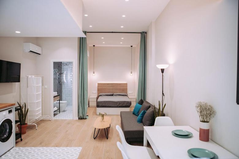 Estelles Close To Apartment Valencia