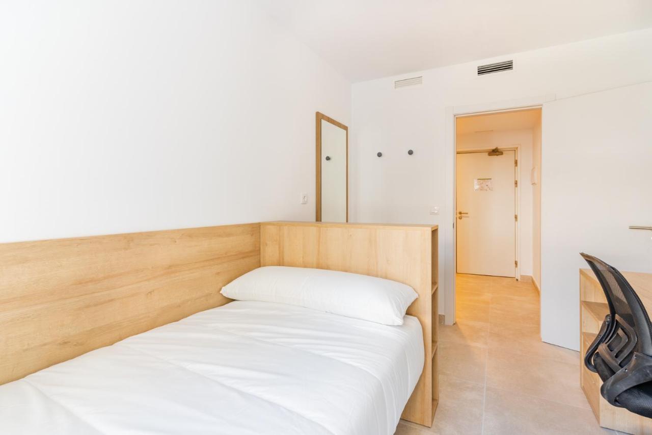 Micampus Av Del Puerto - Residencia De Estudiantes *