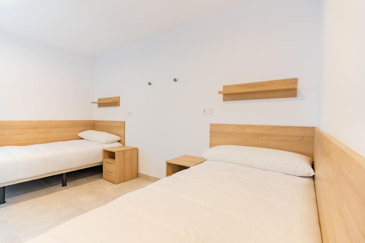 Micampus Avenida Del Puerto - Residencia De Estudiantes * Valencia