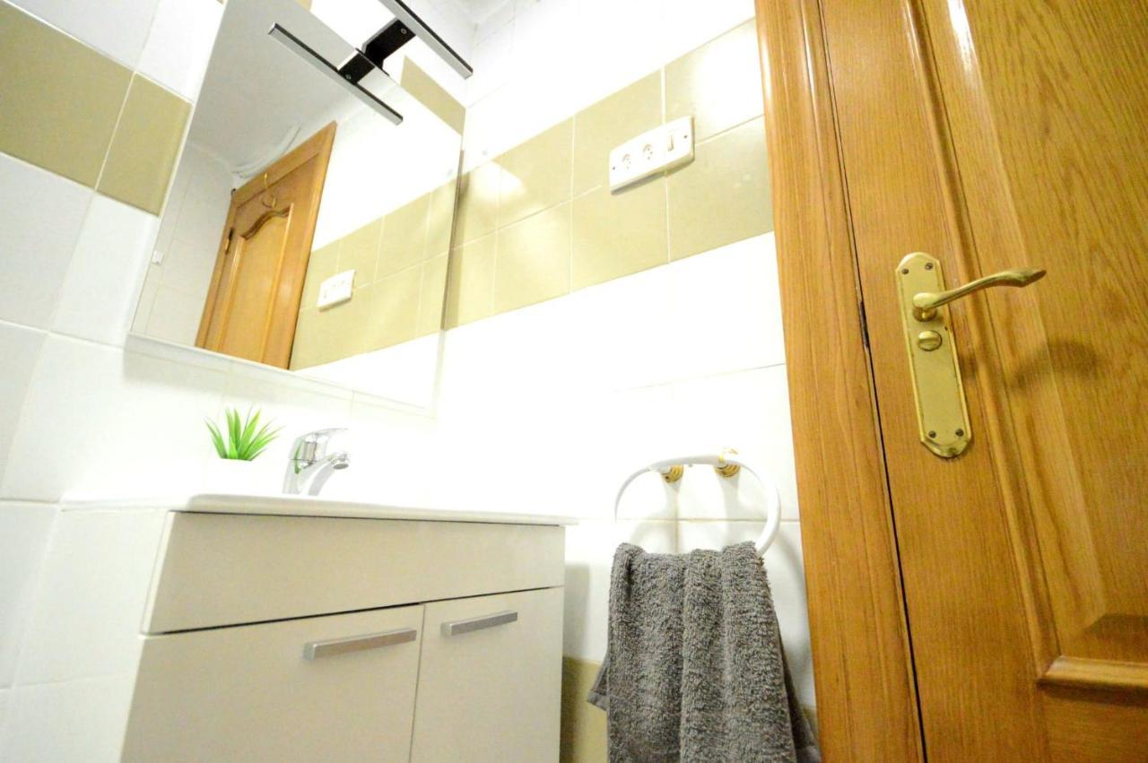 Habitación Privada A Pasos De La Playa Habitación en casa particular Valencia