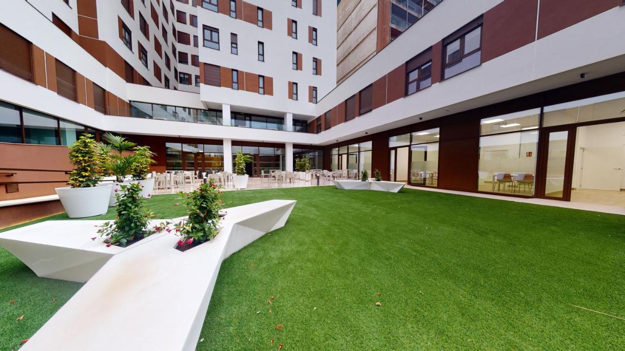 Micampus Avenida Del Puerto - Residencia De Estudiantes *