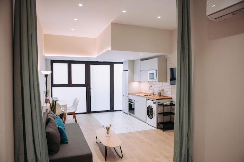 Apartment Estelles Close To