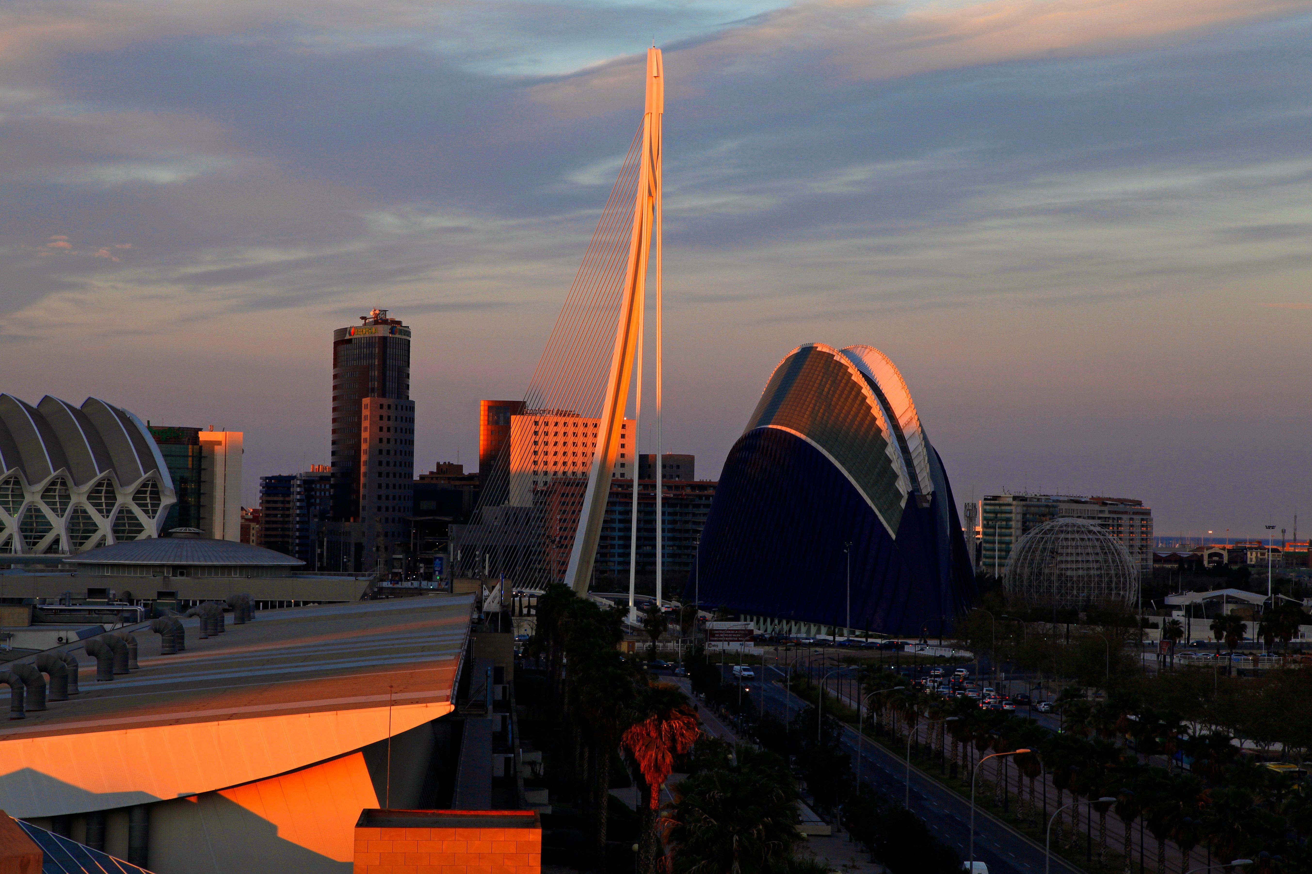 Hotel Express Ciudad De Ciencias, An Ihg Valencia