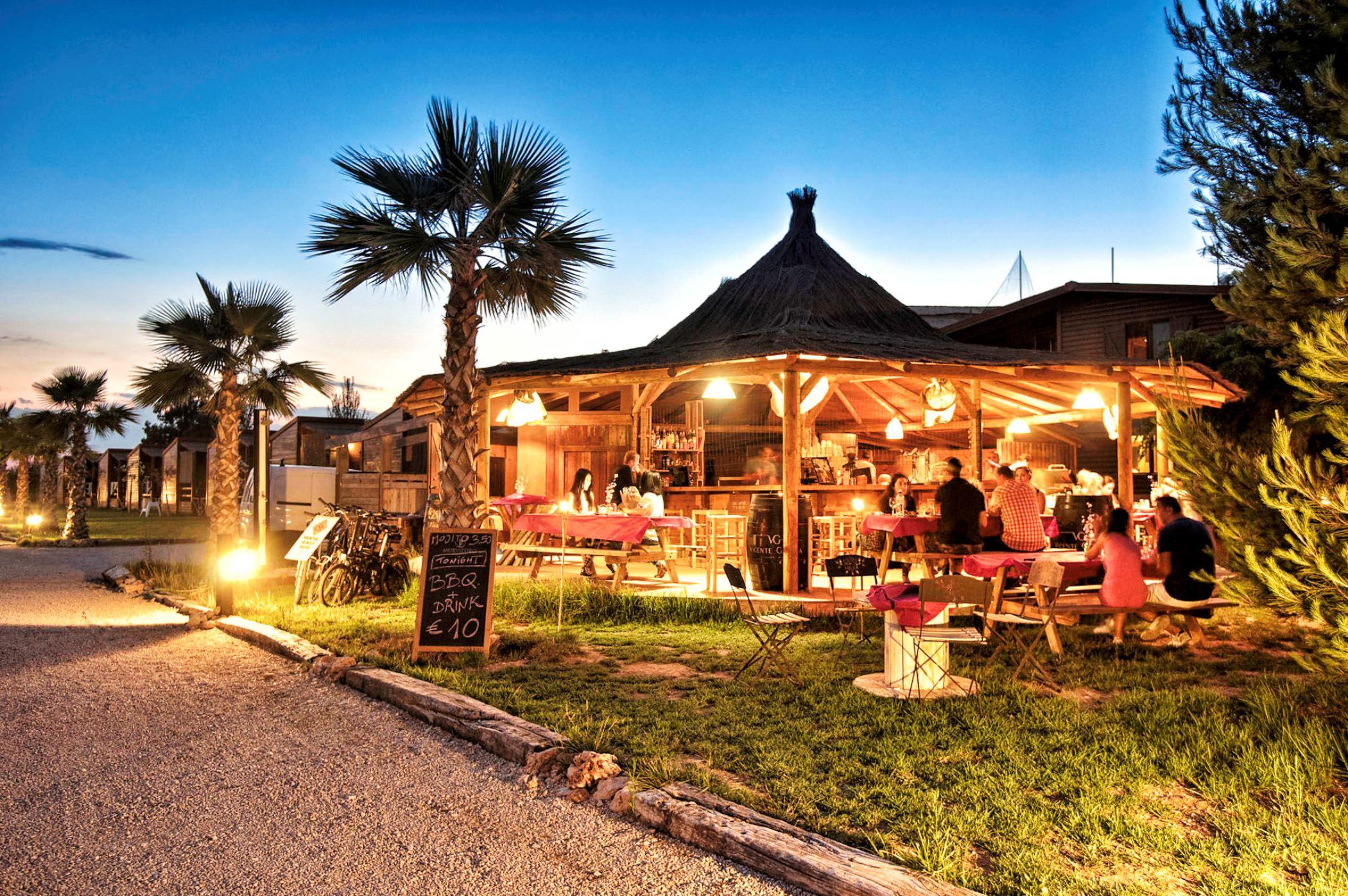 Hotel Valencia Bungalows