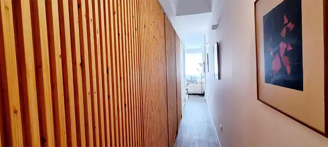 Florit Flats - The Canovas *