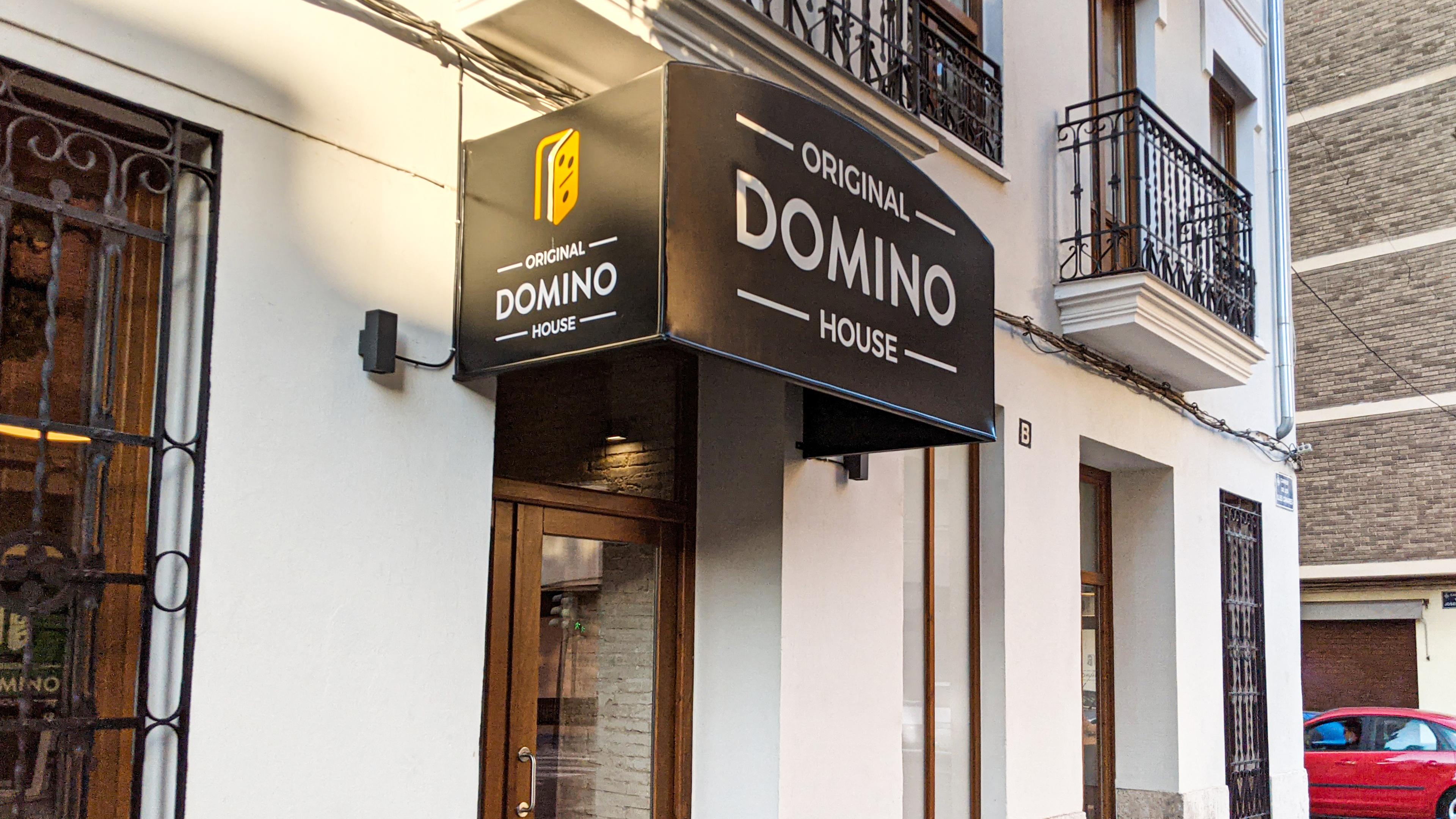 Pensión Original Domino House