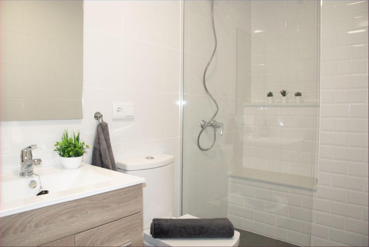 Vivienda Junto A Ruzafa / 6 Pax *