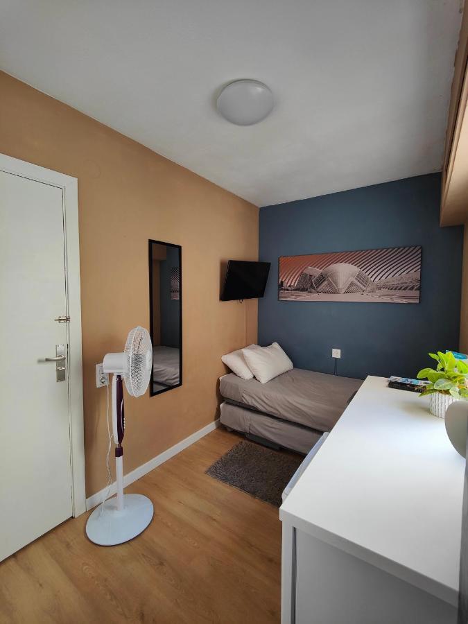 Habitación en alquiler, Valencia / Room for rent, Valencia Valencia
