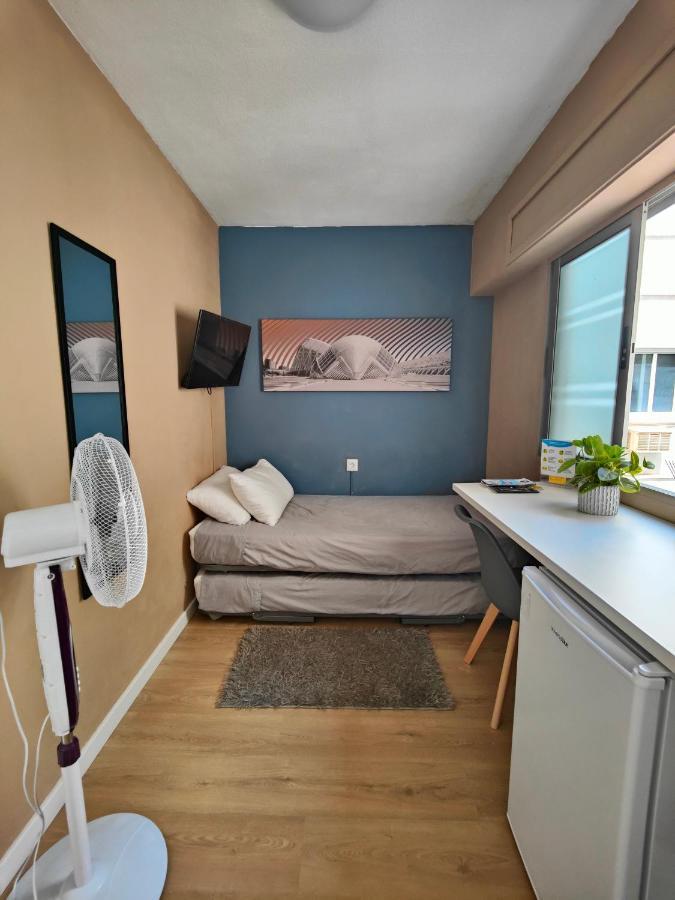 Habitación en alquiler, Valencia / Room for rent, Valencia Habitación en casa particular