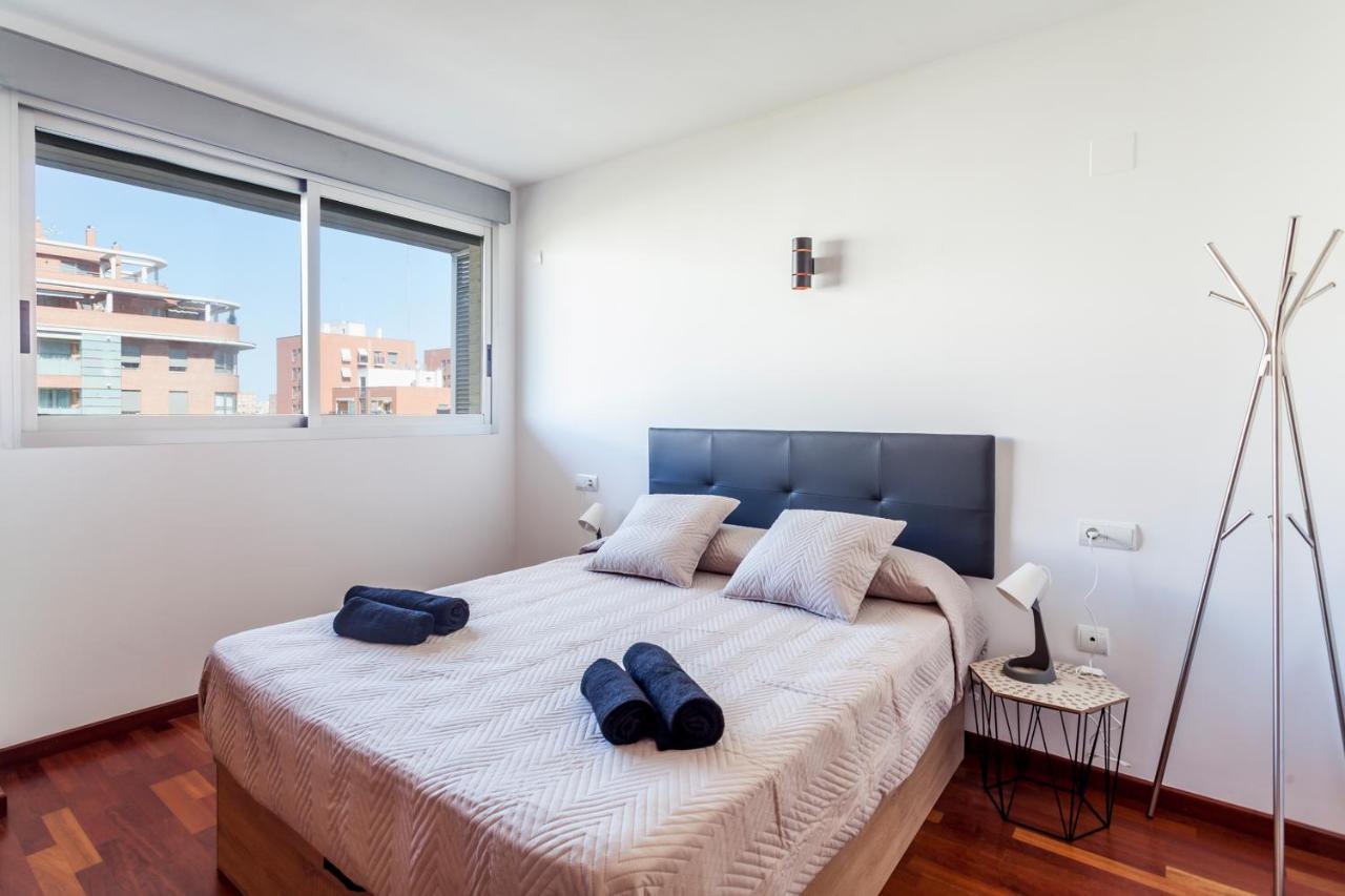 Apartamento Con Piscina, Garaje Y Wifi Gratis Apartamento