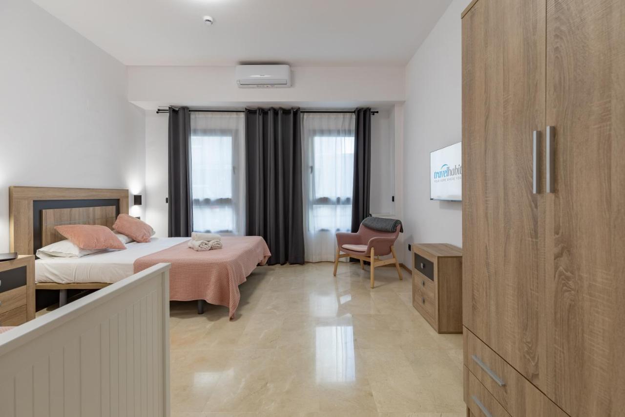 Travel Habitat La Marina Real Apartment Valencia