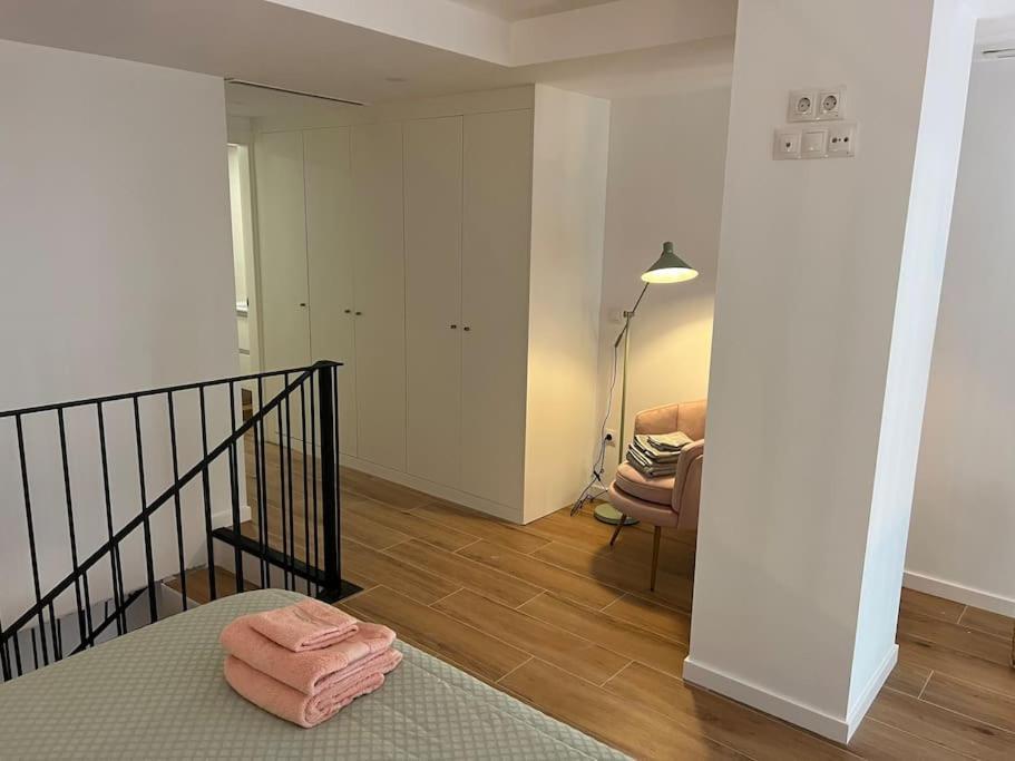 Apartment Alameda Velvet Ciudad Ciencias - Housevanlive *