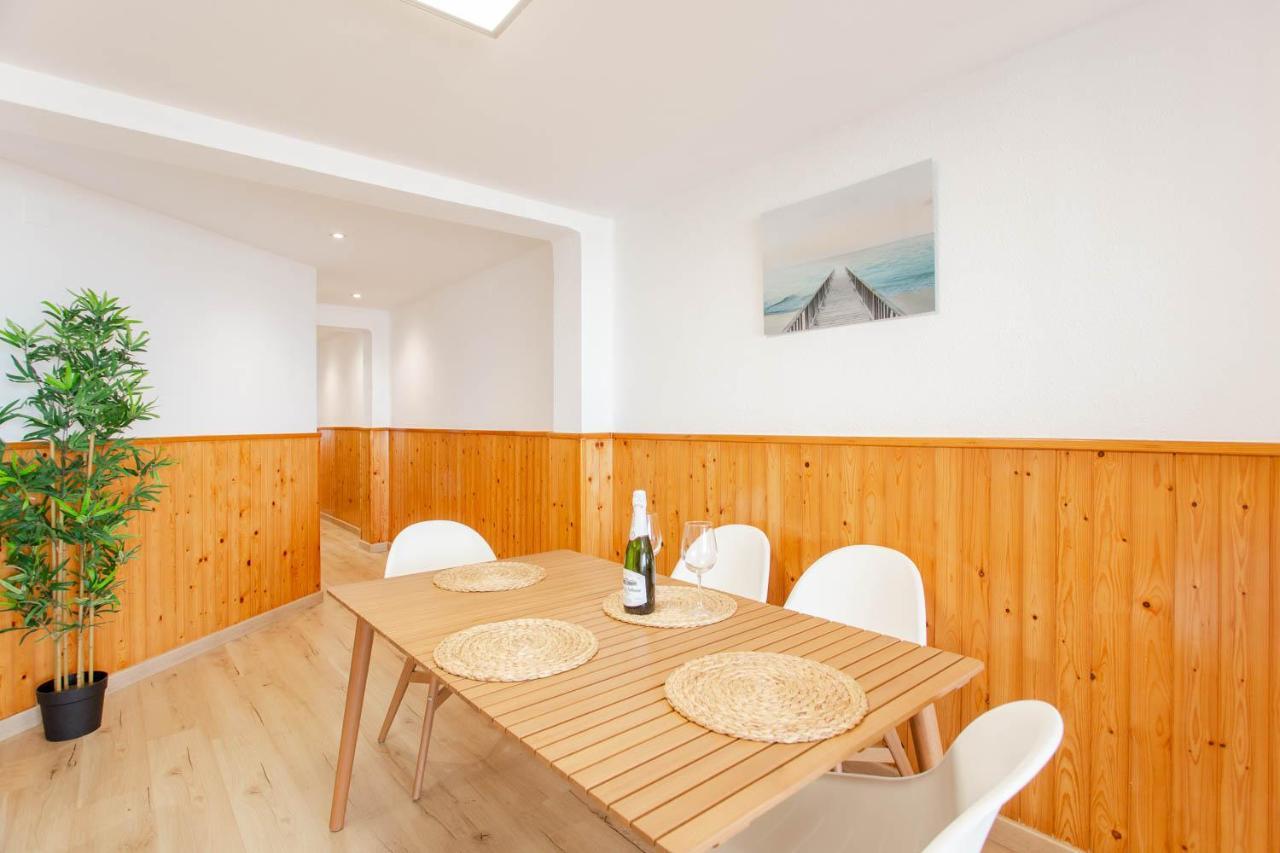 Spectacular With Sea View Apartment *