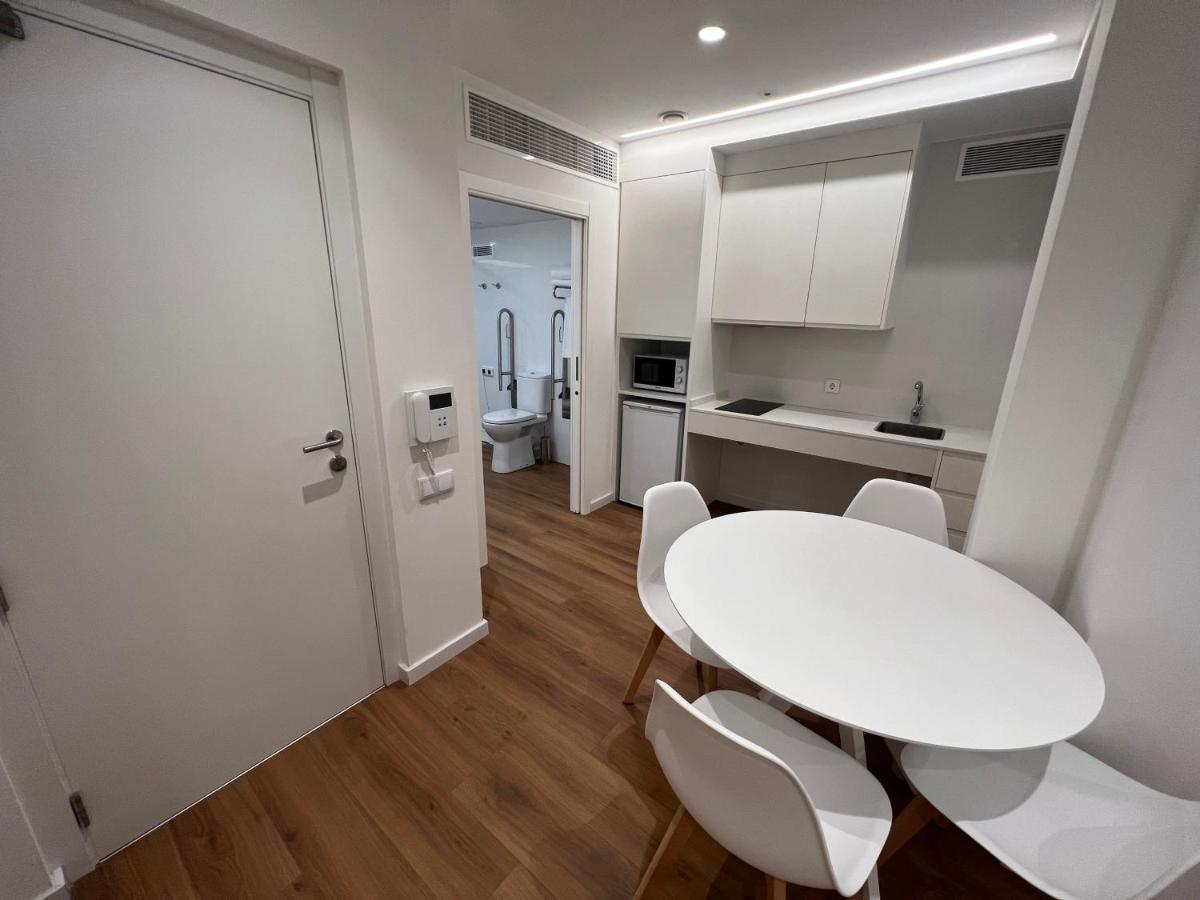 Apartahotel Old Town Flats Casa Del Bisbe