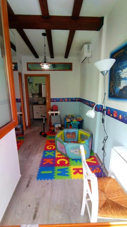 Casa Ideal Familias Con Patio Y 3 Baños Valencia