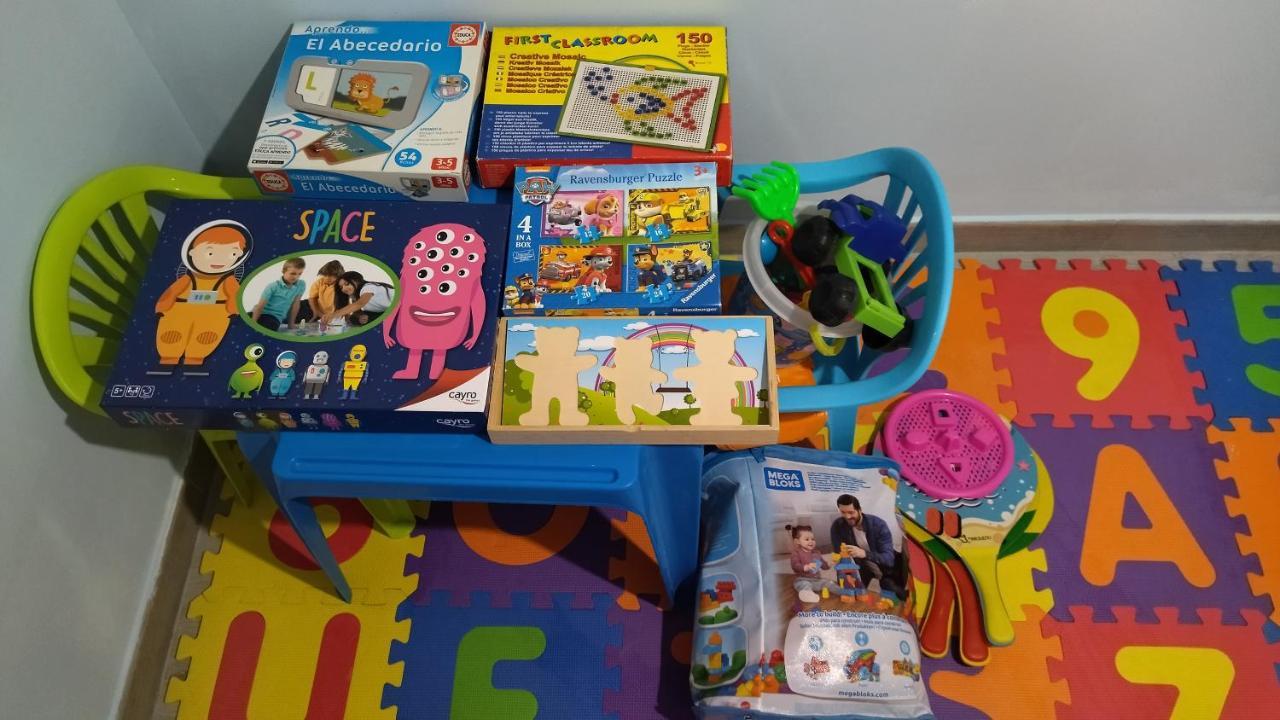 Casa Ideal Familias Con Patio Y 3 Baños * Valencia