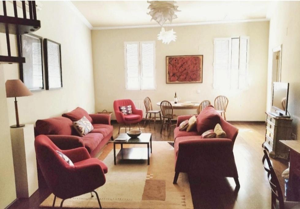 No Turistic Rental, Duplex Penthouse In The Historic Center, Valencia, Ideal For Those Looking To In The City For A Season, Including Professionals And Students * Valencia