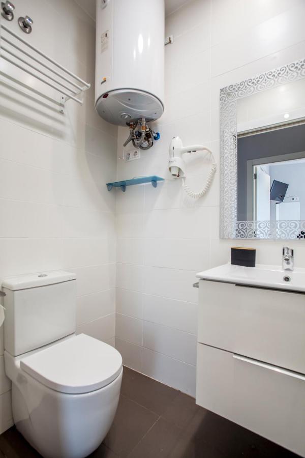 Piso En La Playa, Wifi Gratis Y Ac Apartamento