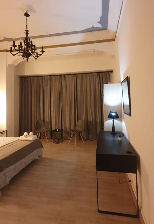 Flats Puente Ademuz De 3 Apartment