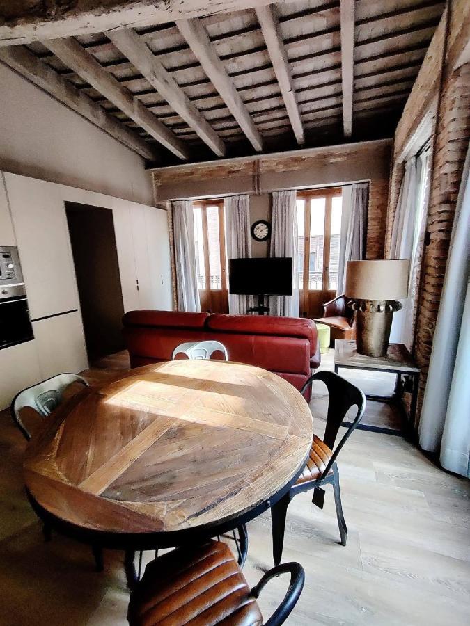 Plaza De La Merced Apartamento