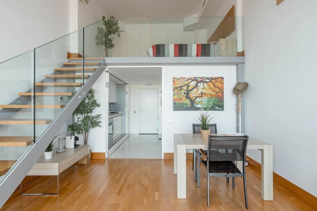 Apartamento Duplex Loft Apartamento Silencioso. Parking Gratis *