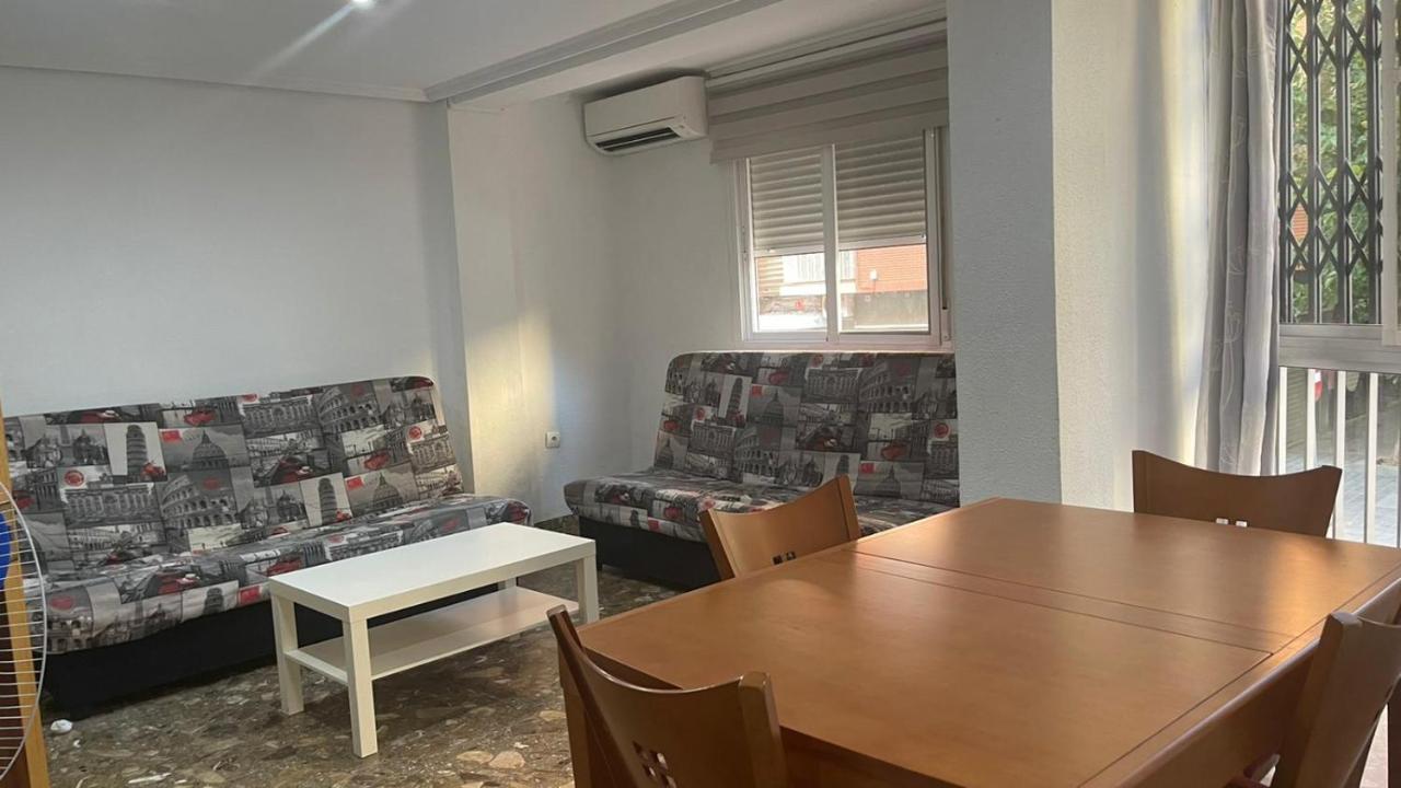 Playa Malvarrosa 8 Huesped Solo Admito Familia Con Hijos Apartamento