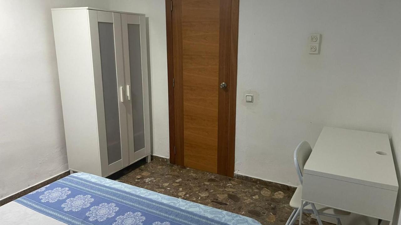 Playa Malvarrosa 8 Huesped Solo Admito Familia Con Hijos Apartamento
