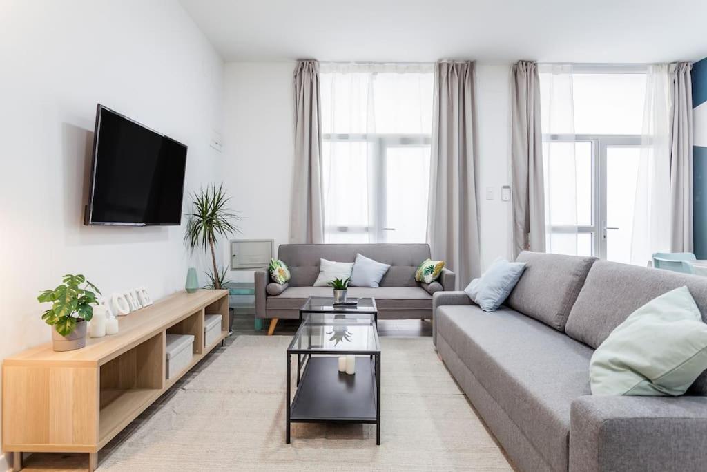 Nuevo Cerca De La Playa Y Del Centro Apartamento
