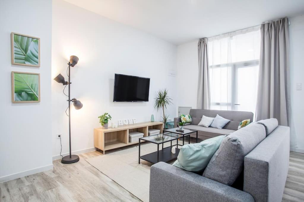 Nuevo Cerca De La Playa Y Del Centro Apartamento *