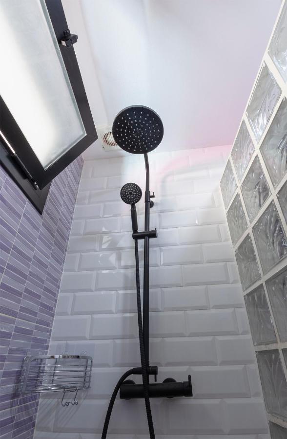 Luxury Artistic Digital Nomad 2 Bedroom W/terrace Valencia