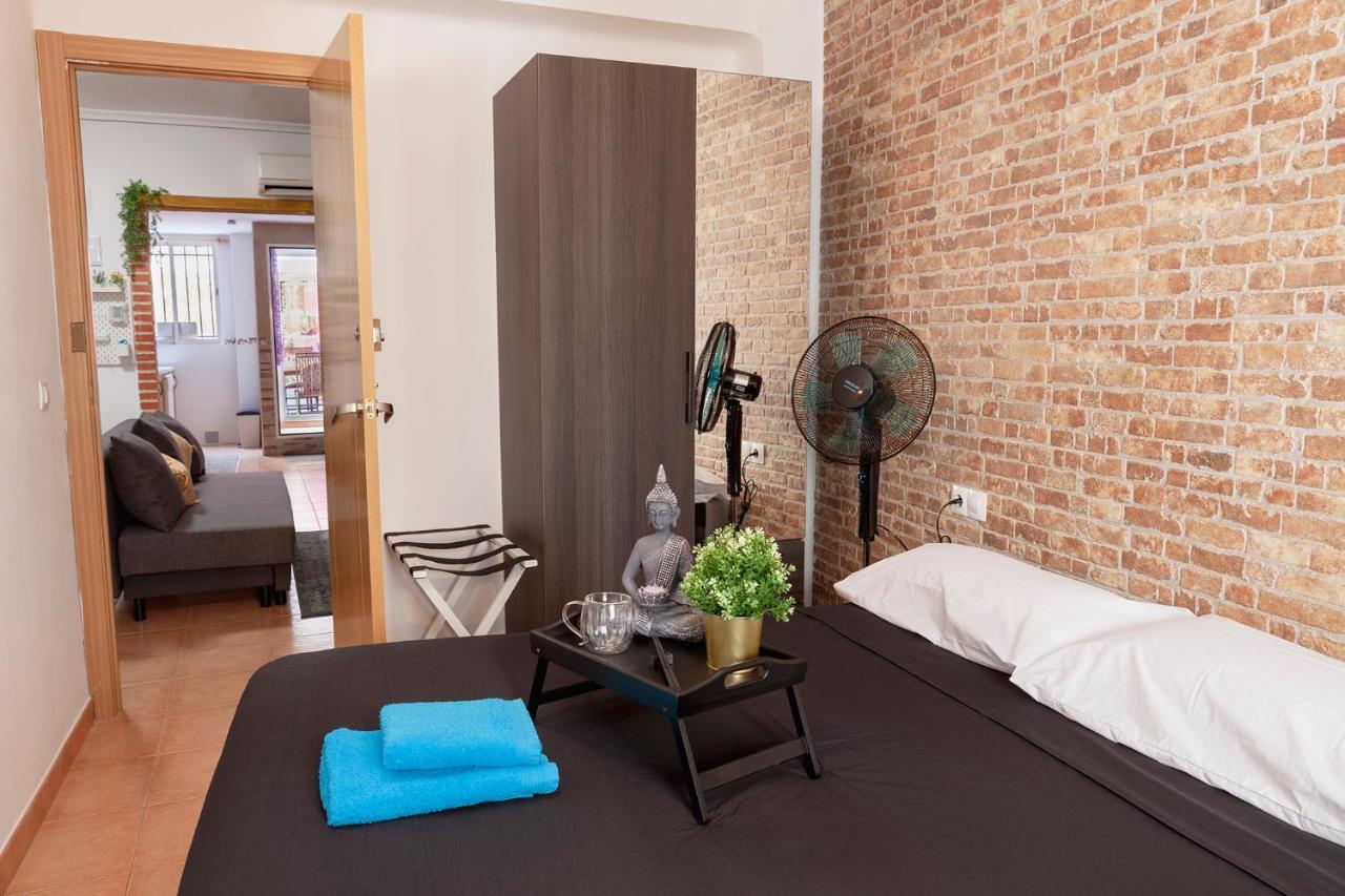 Luxury Artistic Digital Nomad 2 Bedroom W/terrace Valencia