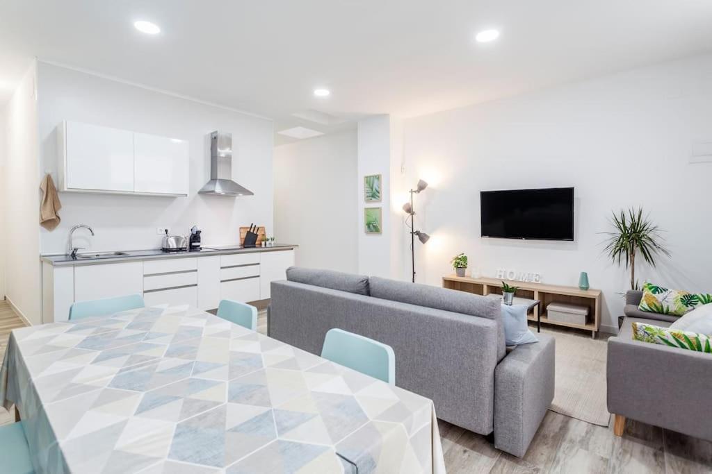 Nuevo Cerca De La Playa Y Del Centro Apartamento Valencia