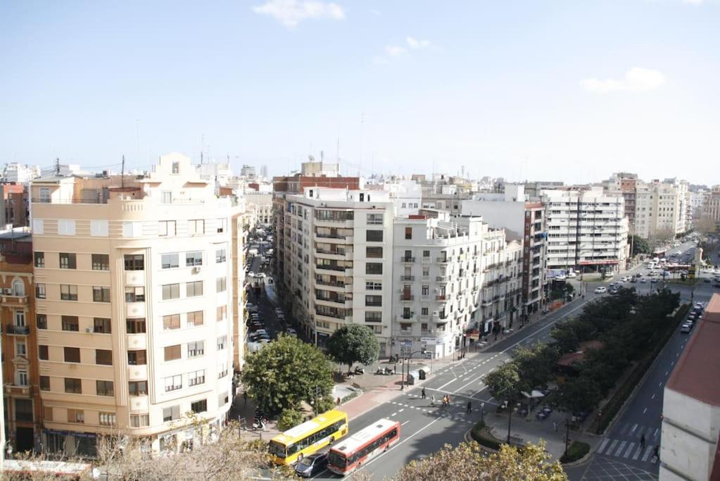 Cosy Apt Terrace In Downtown *