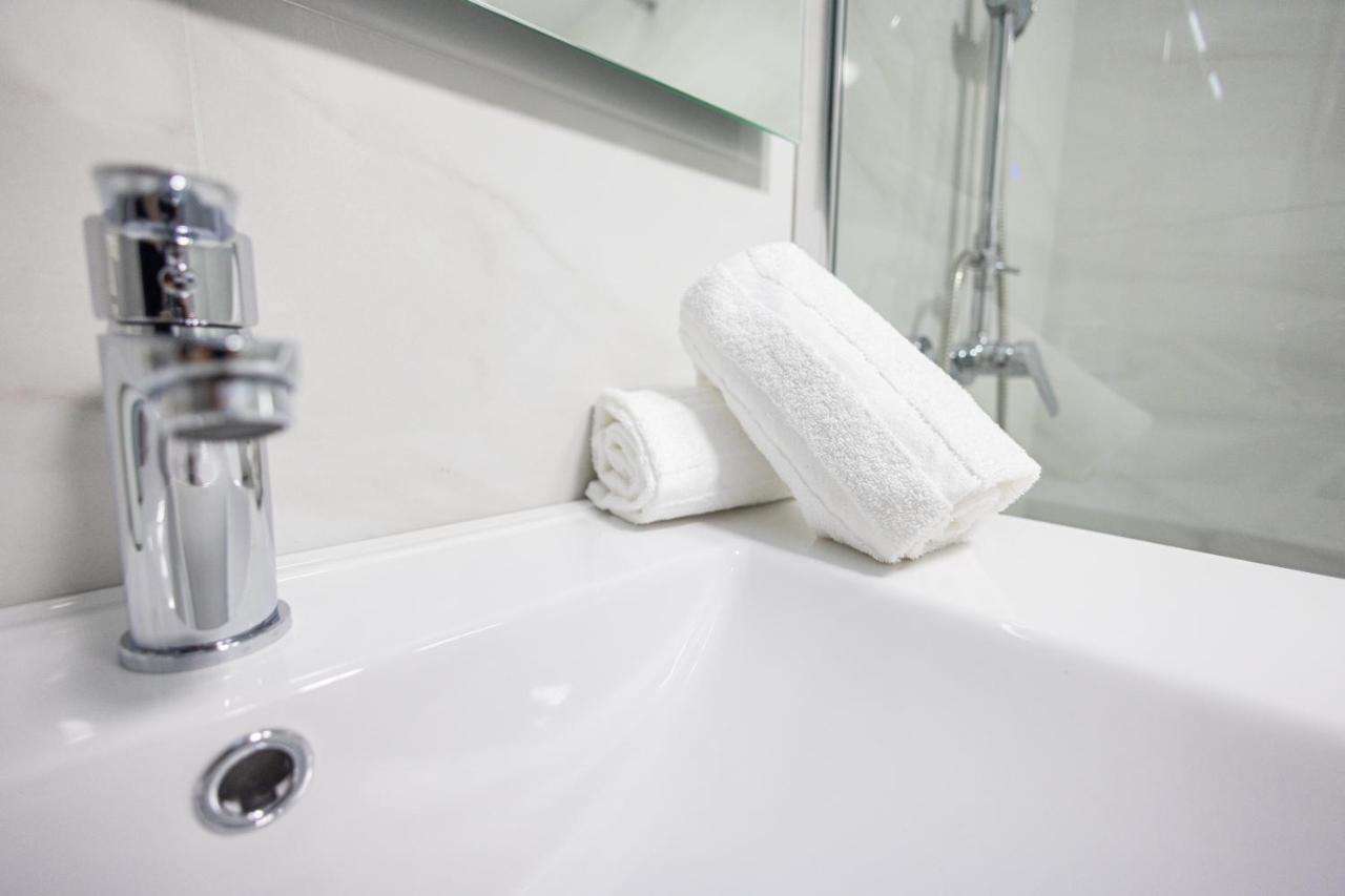 Florit Flats - The Apolo Apartamento *