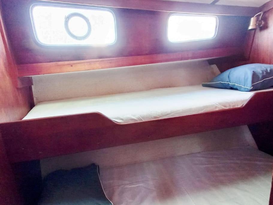 Hotel en barco Excelente Velero Clasico En