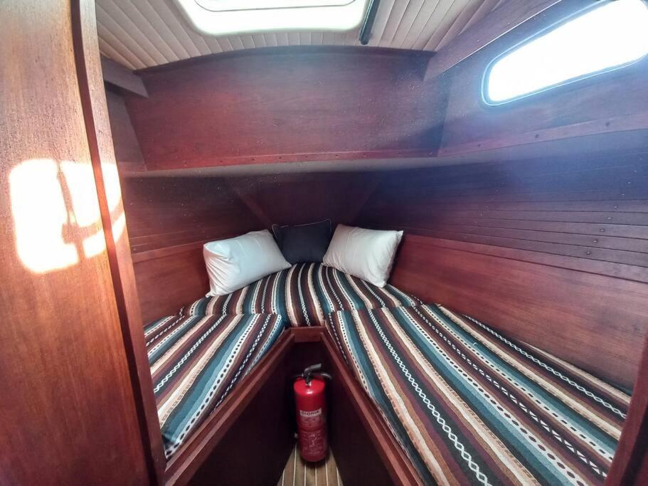 Hotel en barco Excelente Velero Clasico En Valencia