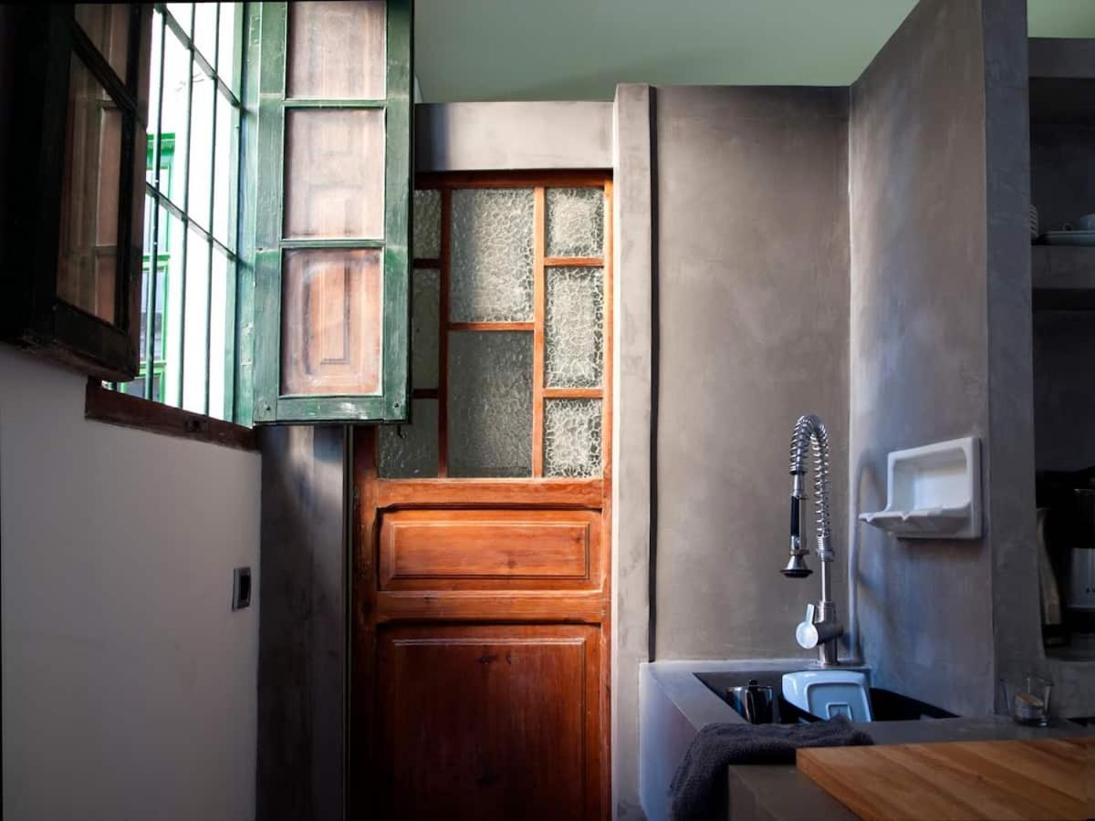 Apartment Casita Artista En Edificio Barrio Ruzafa *