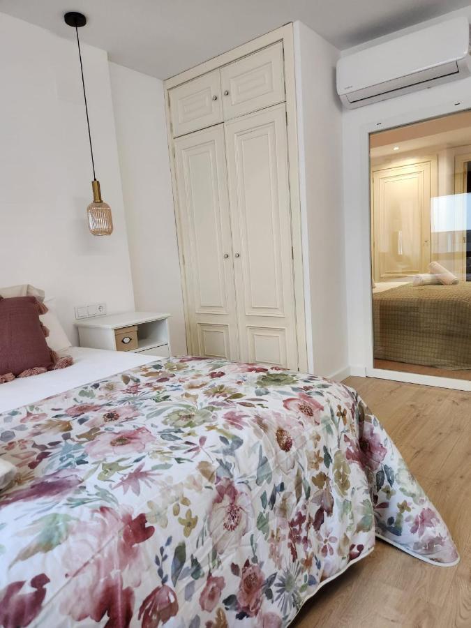 Florit Flats - The Apolo Apartment